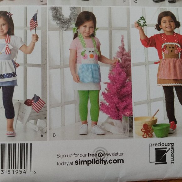 Child's Novelty Apron Sewing Pattern Simplicity 1954 UNCUT - Picture 4 of 9